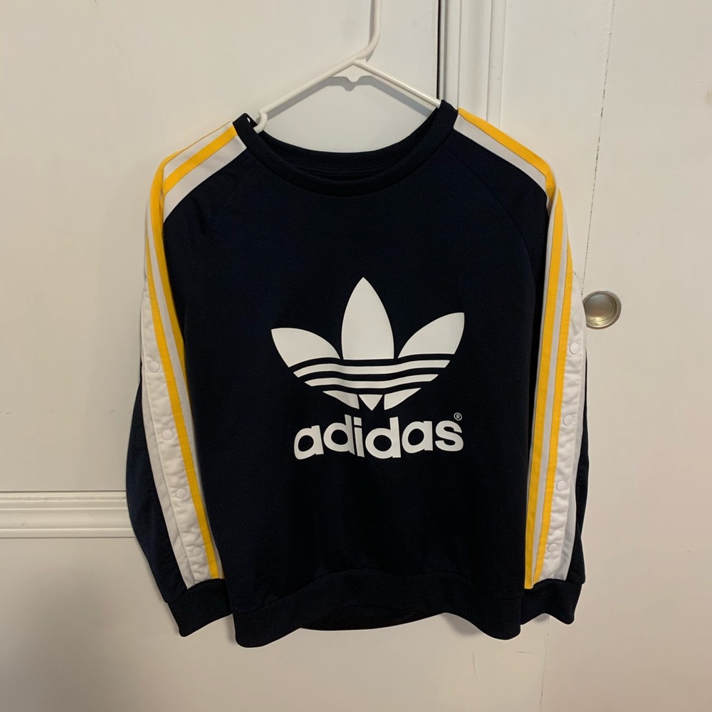 Adidas Sweatshirt !!!